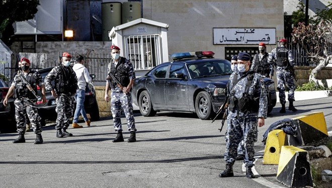 69 zîndanî ji zîndanê reviyan lê 5 ji wan di qezayê de mirin