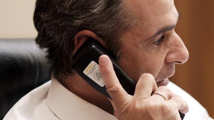 Miçotakis bi Trump re bi telefonê axifiye