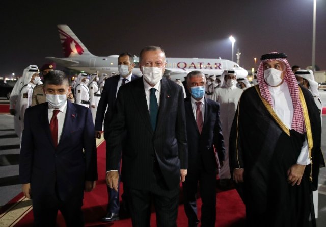 Erdogan seredana Kuweyt û Qatarê qedand û dageriya