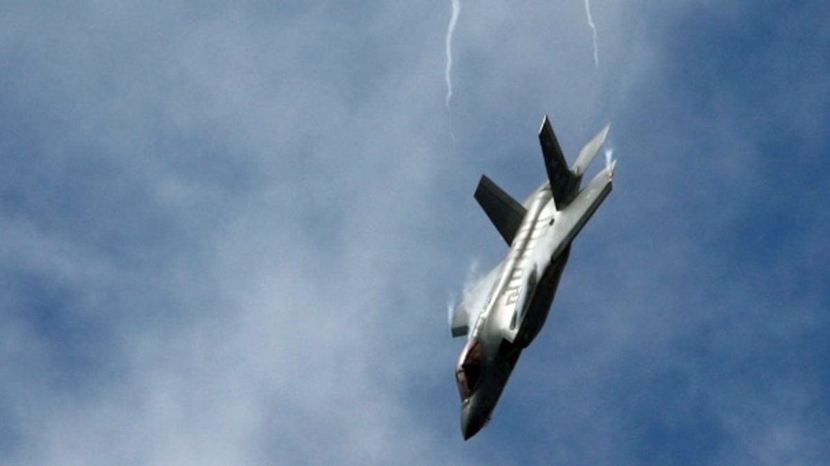 Amerîka li Es-Sebabê xist: 5 kustî