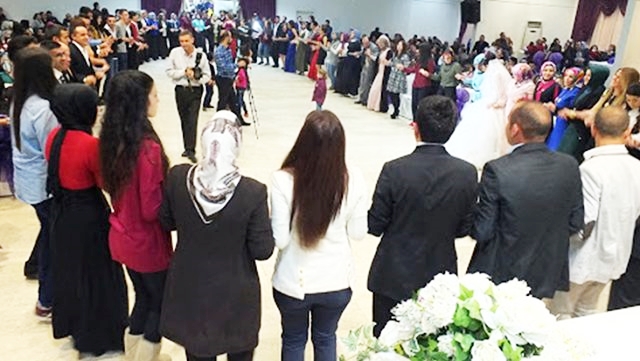 Diyaneta Tirkiyê: Govend gerandina jinan a bi mêran re dijî îslamê ye!