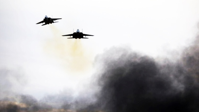 Di êrîsa balafirên Îsraîlê de 14 milîsên Îranî hatin kustin