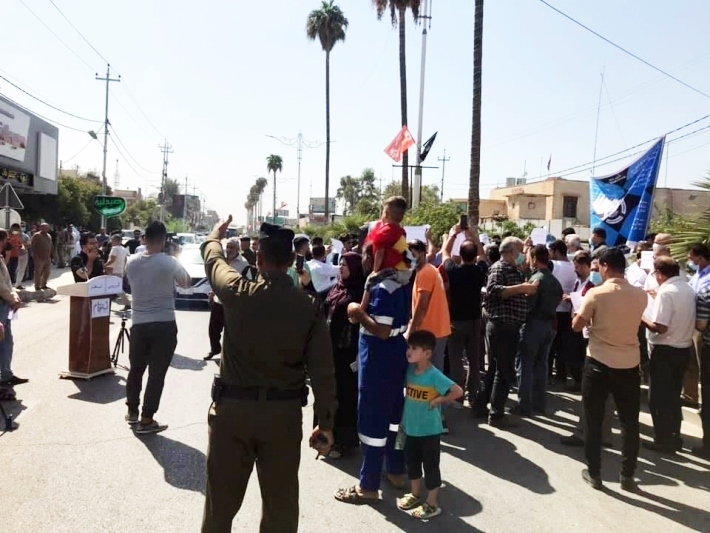 Kurdên Kerkûkê li dijî ruxandina xaniyên xwe derketin qadan