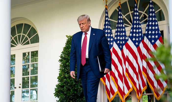 Trump aliyê Demokrat bi diziya dengan tohmetbar dike