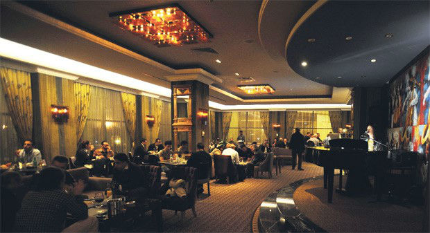 Qaymeqamiya Hewlêrê: Xwaringehên lîsteya xwarinên xwe bi Kurdî pêskês neke dê bên girtin