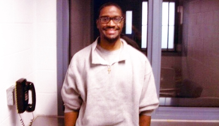 Beriya Trump seroktiyê dewr bike mehkûmek hat îdamkirin