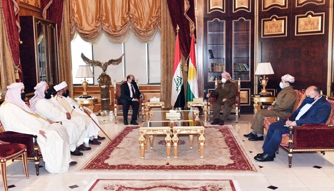 Serok Barzanî pêswazî li Mîr Hazim Tehsîn Beg û Encûmena Rûhanî ya Êzidiyan kir