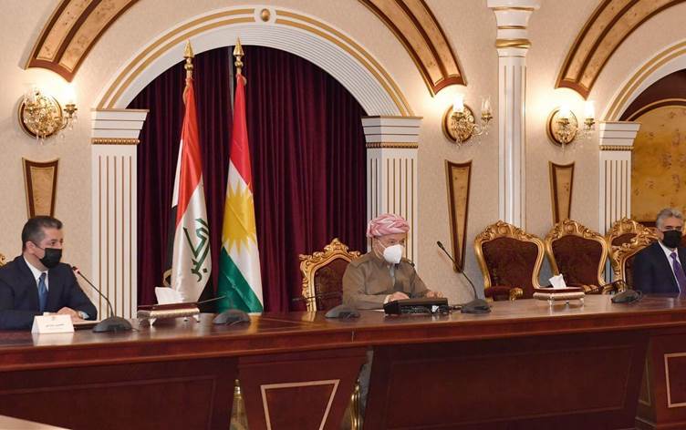 Serok Barzanî bo hukumetê: “Erkên xwe bo xizmeta xelkê bikarbînin”