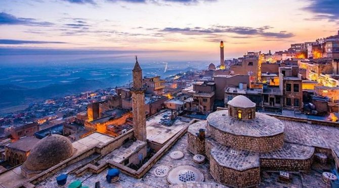 Li Mêrdînê her cûre çalakî heta 30 rojan hatin qedexekirin