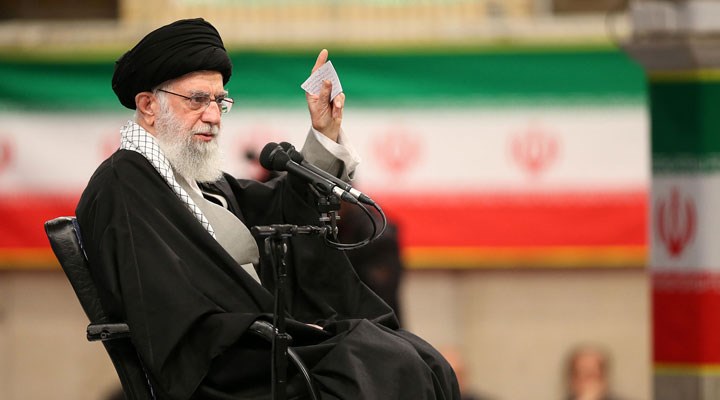 Xamaneyî: Em ji bo vegerin ser peymana navokî li benda kiryaran in