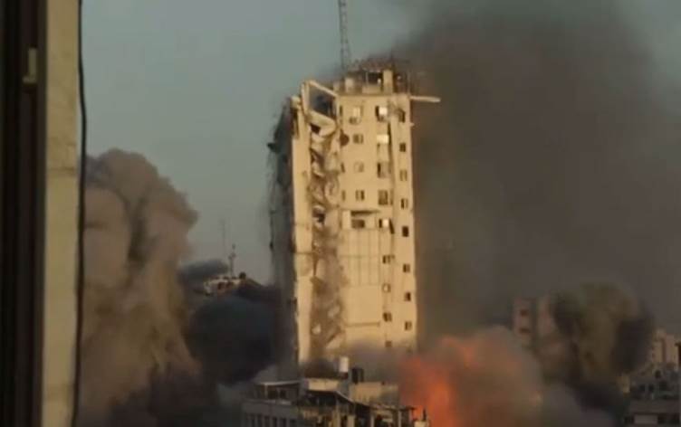 Apartmanekî bilind ya din ji aliyê Îsraîlê de hat roxandin