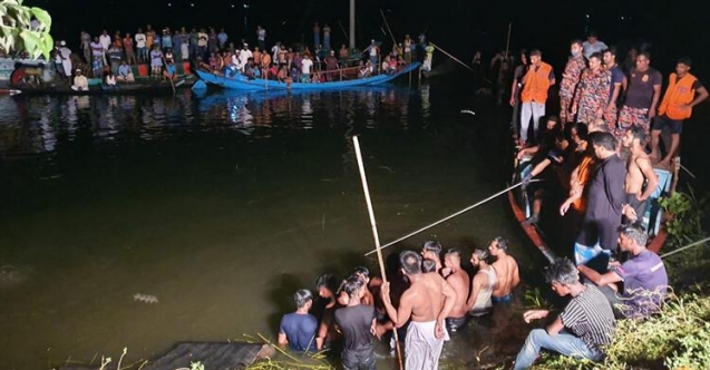 Kestiya rêwiyan û tekne lihev ketin û 21 kes mirin