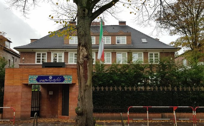 Balyozxaneya Îranê ya Hamburg a Almanya rastî êrîsekê hat