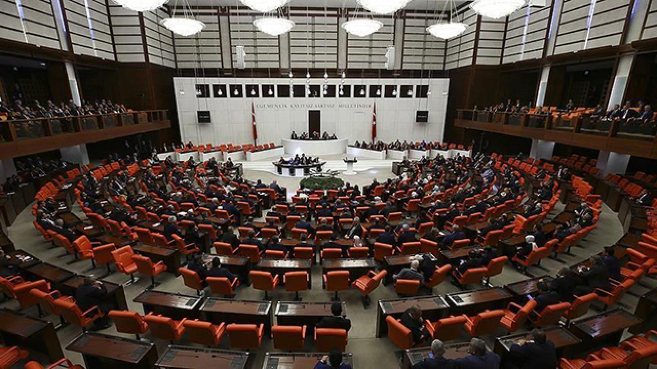 Dosyayên parlementerên HDP ê çûn meclisê