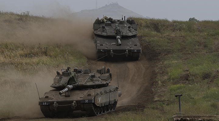 Îsraîlê gundekî Quneytera yê Sûriyê topbaran kir