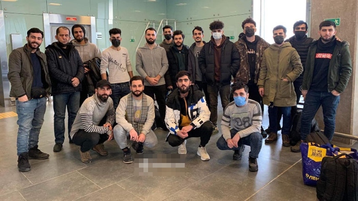 19 koçberên ku li Rûsyayê hatibûn girtin îsev vedigerin Kurdistanê