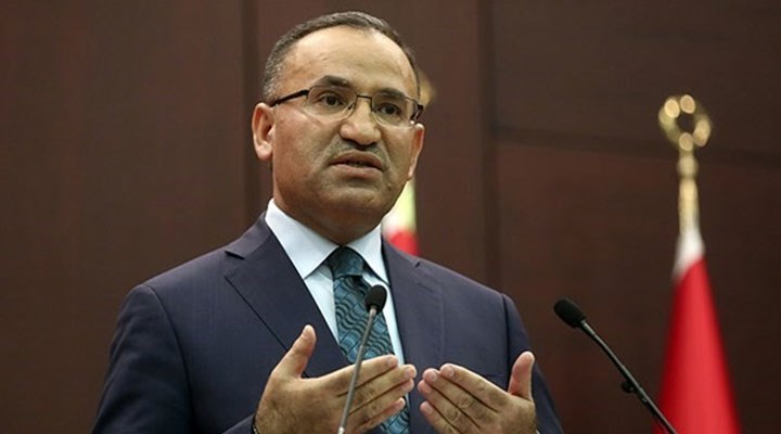 Wezîrê dadê Bekir Bozdag terzê bikaranîna dengan ragihand