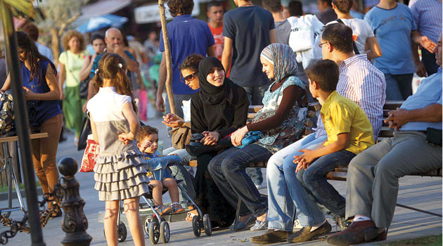 Saredarê Bajêr: ‘Hatay ji dest diçe, ji her 4 zarokên nû çêdibin 3 ji wan Sûriyeyî ne’
