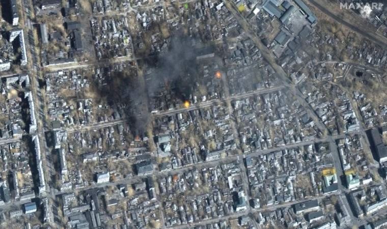 Ukrayna: Rûsyayê li basûrê Ukraynayê bendera bajarê Mariupolê kontrol kir