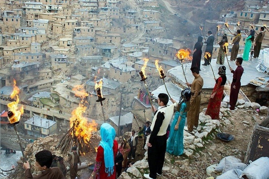 Rejîma Îranê di Newrozê de ala Kurdistanê û sirûda netewî ya Kurd qedexe kir