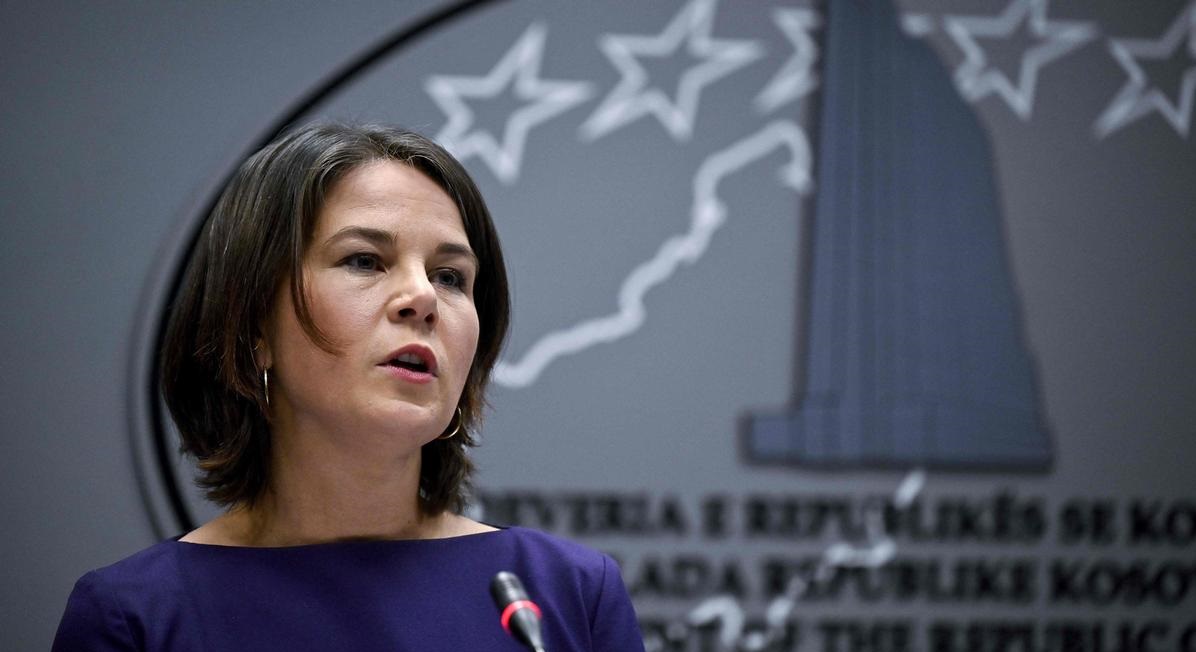 Almanya: NATO, deriyekî vekirî yê tifaqê ye