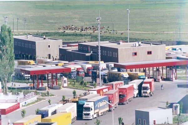 Îran deriyê sînor yê Dogarûnê ji Talîbanê re girt