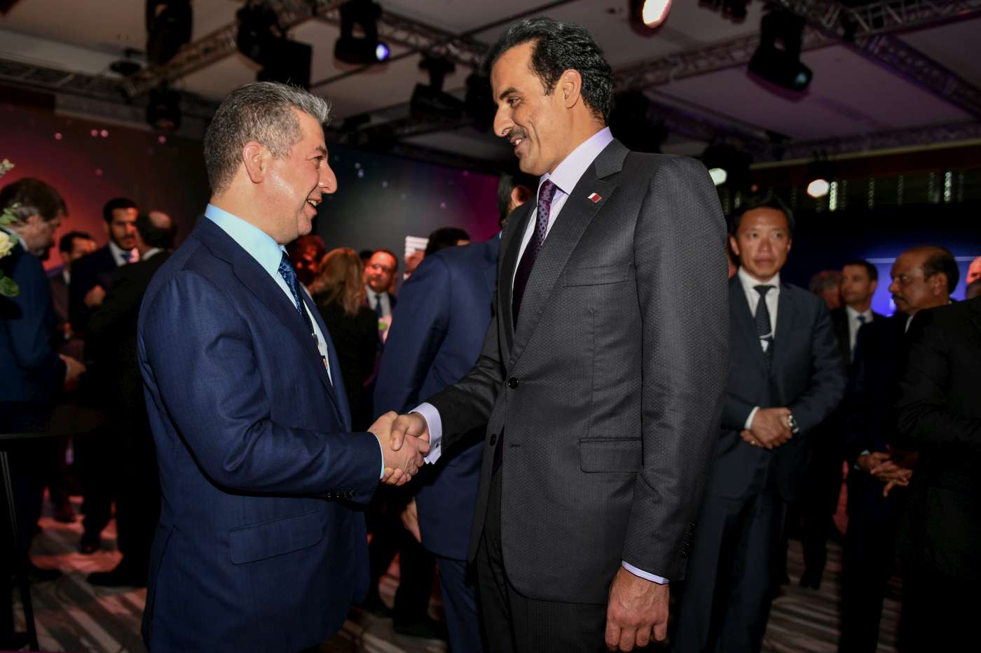 Mesrûr Barzanî li Davosê bi Mîrê Qeterê re civiya