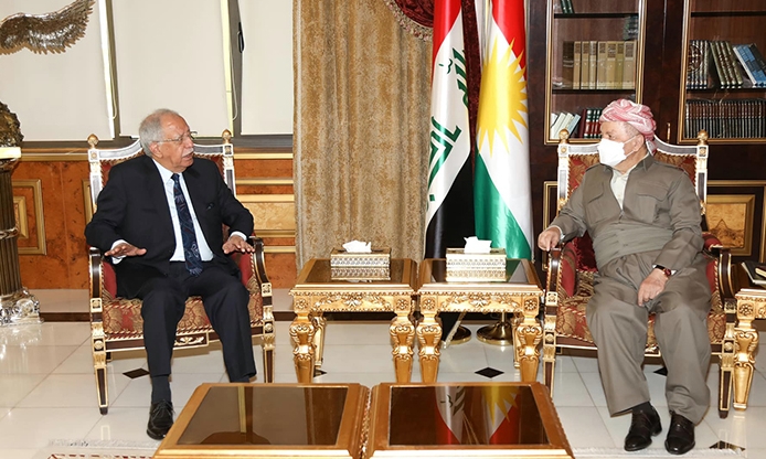 Serok Barzanî pêswazî li Fexrî Kerîm kir: 'Divê sînorek ji qeyranan re bê danîn'