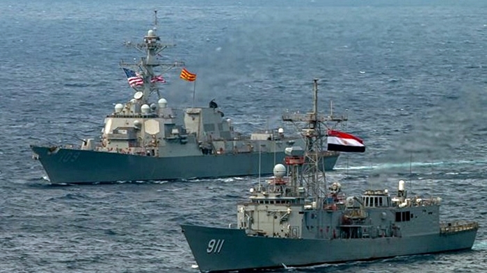 Amerîka û Misrê li dijî ‘gefên deryayî’ tetbîqata hevbes pêk anîn