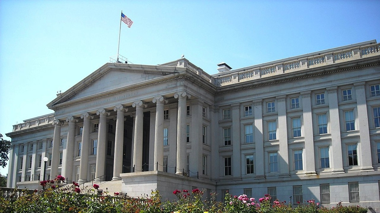 Amerîka di dorpêçên ser petrokimya de Çîn û Îmaratan xist nav hedefa xwe