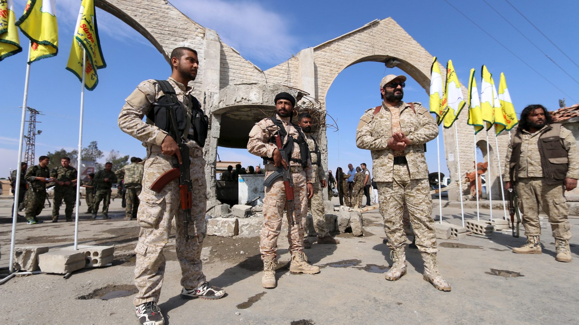 Rojava | DSM'den "Halka protesto, Türkiye'ye tavir alin" çagrisi