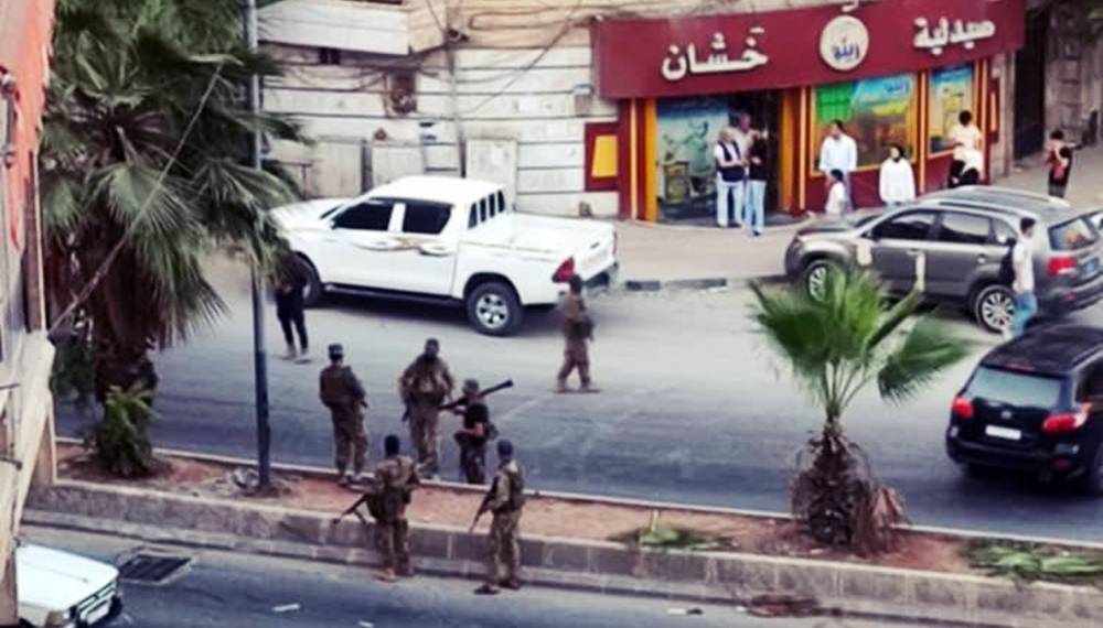 Heleb: Elektrîk û înterneta taxên Kurdan hate qutkirin