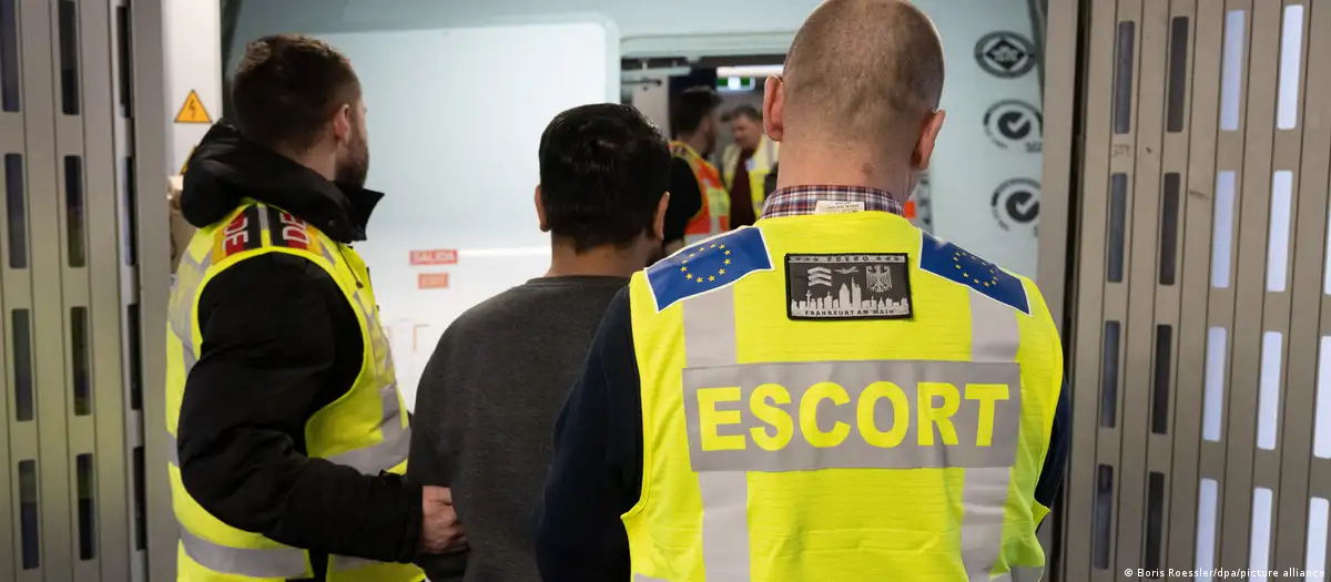 Almanya’dan Suriye’ye 11 yıl aradan sonra ilk sınır dışı