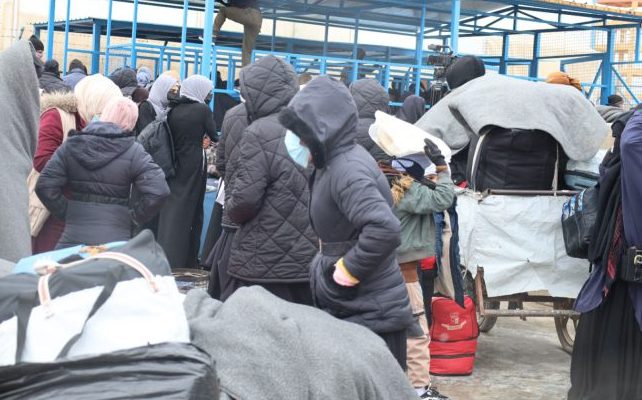 230 عائلة عراقية تغادر مخيم الهول