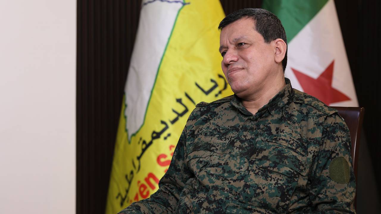 Mazlûm Ebdî û şanda leşkerî çûn Şamê