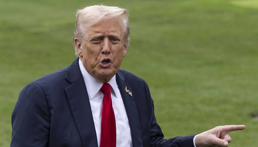 Îranê piştî gotinên Trump gefa lêdana baregehên Amerîkî xwar