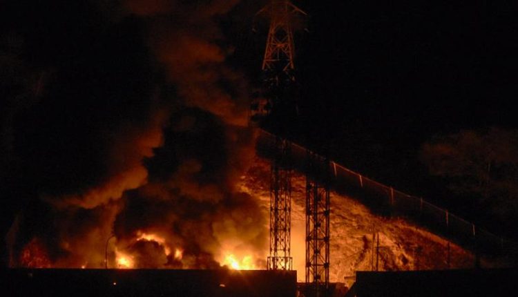 غوستافو بيترو: "أنذروا العالم، لقد هاجموا فنزويلا".