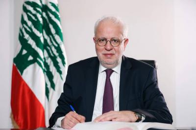 عادل نصار: الاحتفاظ بـالسلاح يعني انكار وجود الدولة