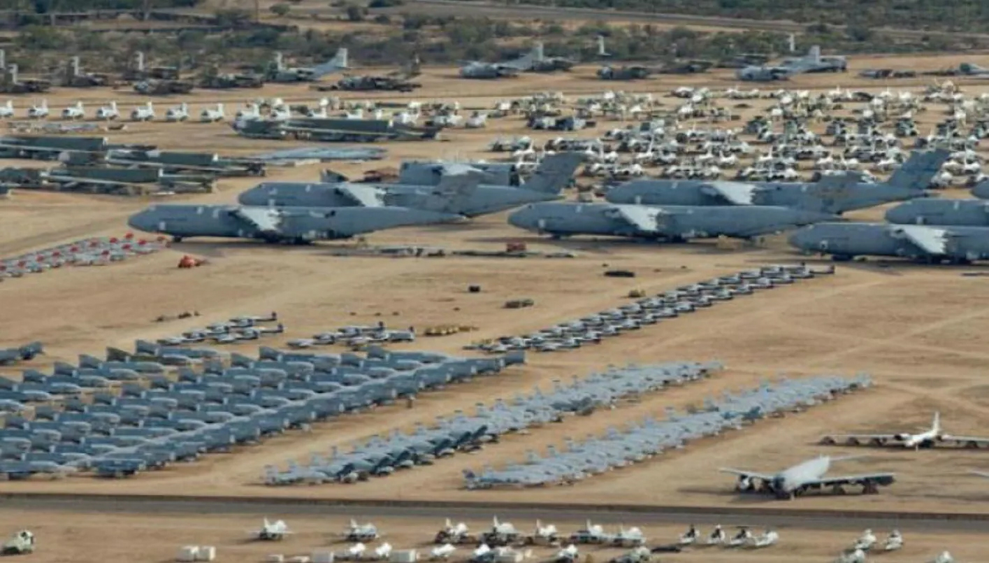 تحركات احترازية في قاعدة العديد وتهديدات أميركية لإيران 