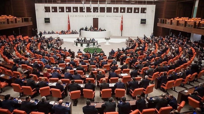 Türkiye'de 188 siyasi parti faaliyet gösteriyor