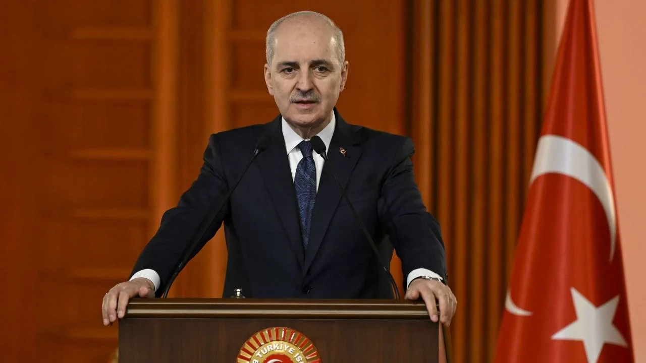 Kurtulmuş: Derbarê mafê hêvîkirinê de hûn dê ji min peyvekê jî nebihîsin