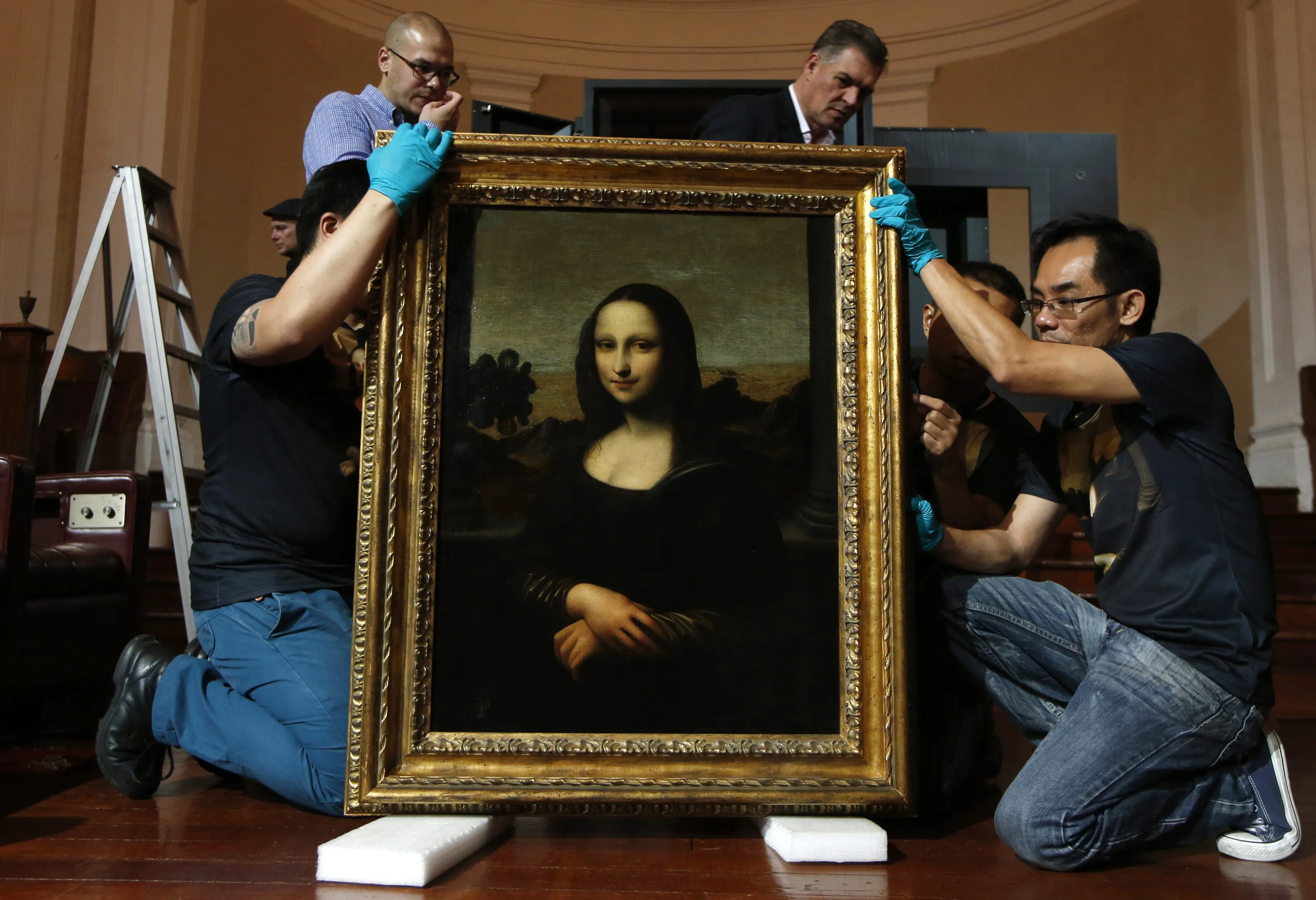 نجاة لوحة الموناليزا من تسرب مائي في اللوفر