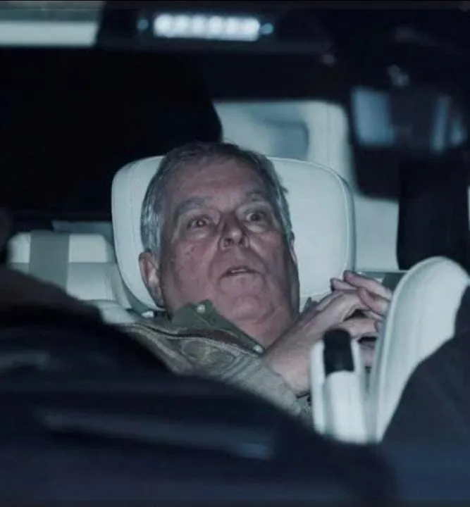 الشرطة البريطانية تفرج عن الأمير السابق أندروا بعد توقيفه لساعات بسبب فضيحة أبستين