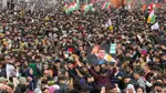 Diyarbakır’da Newroz kutlamaları renkli görüntülerle başladı