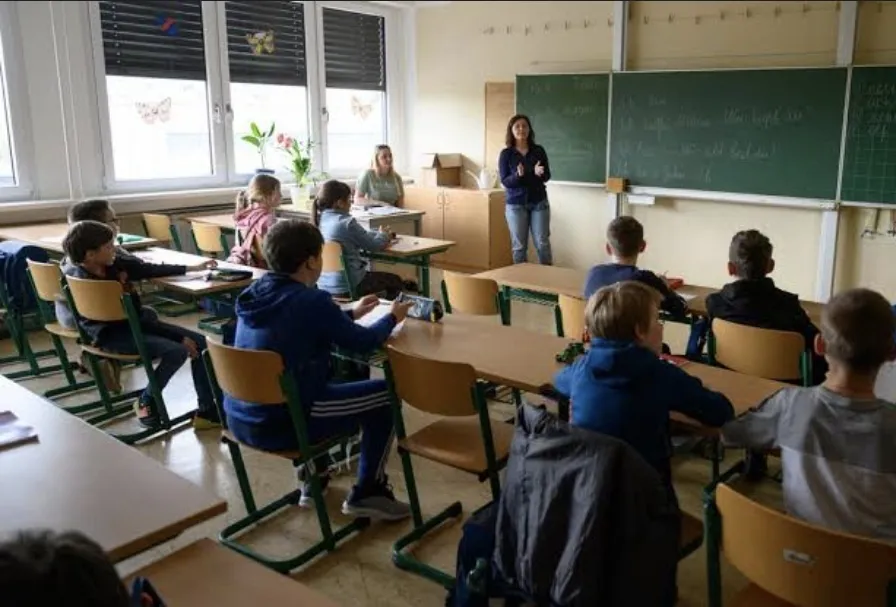  مدرسة في ألمانيا تدعو لعدم تناول الطعام أمام التلاميذ الصائمين