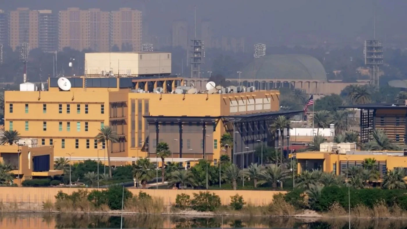 السفارة الأميركية في بغداد تصدر أمراً طارئاً لرعاياها بمغادرة العراق "فوراً"