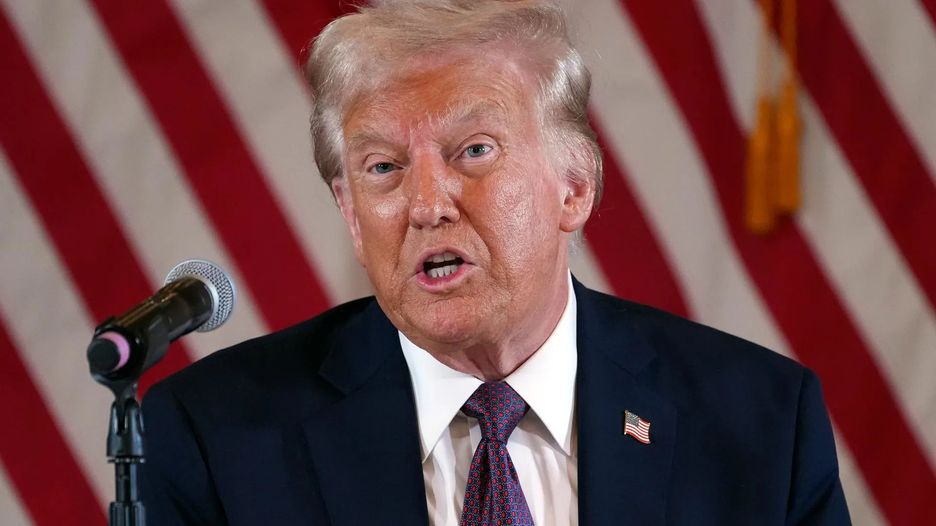 Trump: 3 günde 42 İran gemisi vuruldu