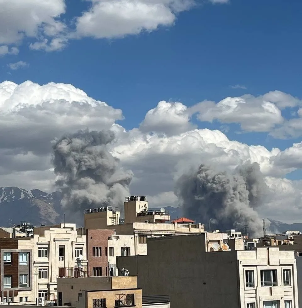 İran'da bilanço ağırlaşıyor: Ölü sayısı 787'ye yükseldi