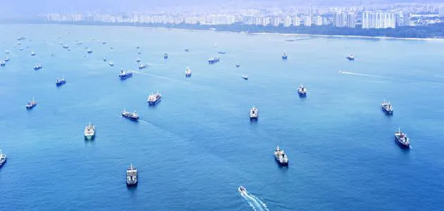 إندونيسيا تنوي تحصيل رسوم من السفن العابرة في مضيق "ملقا"