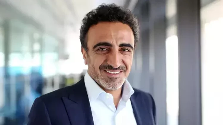 Çîroka karsazê Kurd Hamdî Ulukaya: Desteserkirin û koçberî